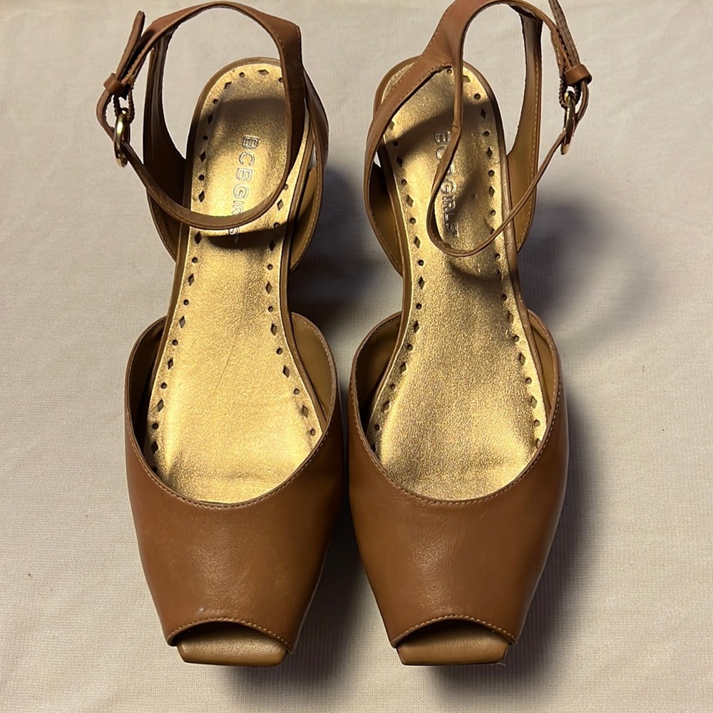 BCBG girls platform wedge open toe shoe.